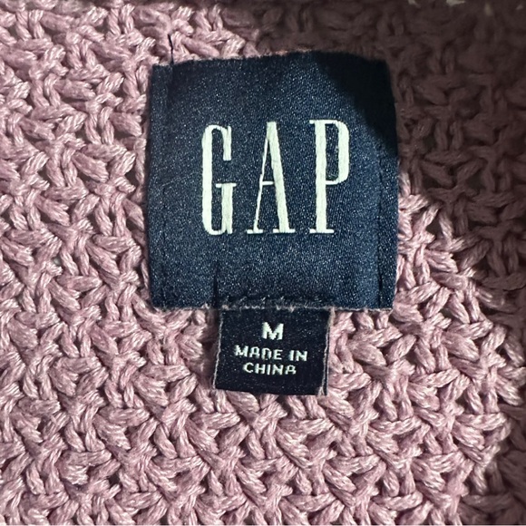 Gap Women’s Size Medium Light purple/pink Knit Sweater - Picture 3 of 4